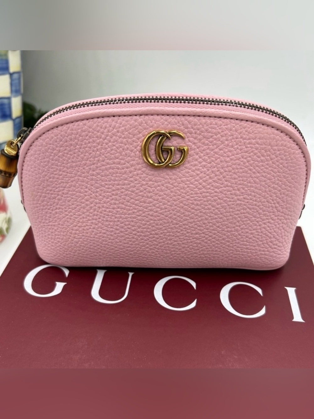 Women’s Gucci Marmont, GG beauty/cosmetic case made in Italy